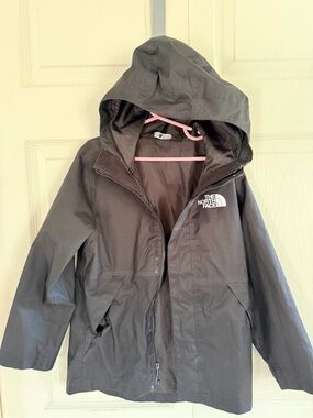 The North Face Girls Black Hooded Rain Jacket XS Size 6